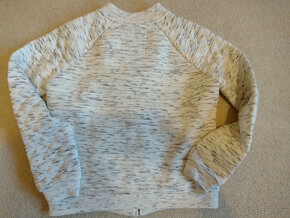 DÍVČÍ MIKINA, zn. BERSHKA - vel. S (asi 152-158) - 2