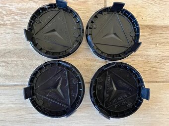 Středové pokličky Mercedes Benz - Nové - 2