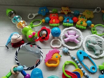 Chrastítka, kousátka pro miminko - 2