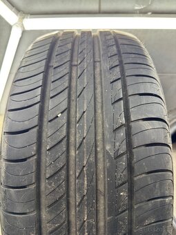 LETNÍ PNEU 215/45 R17 - 2