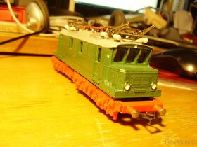 staré PIKO - lokomotiva E 44 - 2