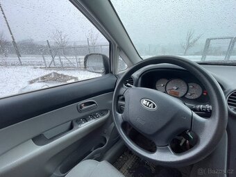 Kia Carens 2007 Benzín + LPG - 2