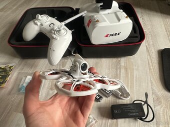 FPV Dron Emax Tinyhawk II RTF - 2