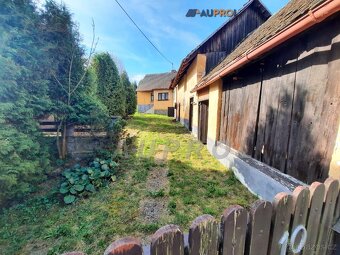 Dům + další stavby na pozemku 998m2, Mišovice, Písek - 2