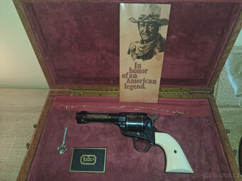 Revolver COLT 1873, ráže 45 Colt - 2