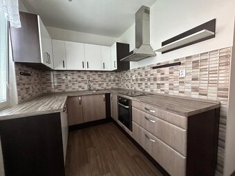 Pronájem bytu 3+1, 72 m2 - Týn nad Vltavou - 2