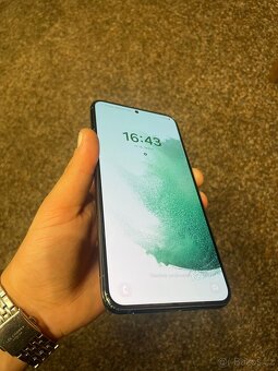 Samsung s22 plus - 2