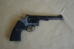 Prodám revolver SMITH&WESSON - 2