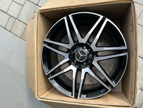 Mercedes AMG - Alu 8,5 J x19 - 2