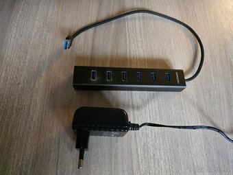 AXAGON HUE-SA7BP 7-Port USB 3.0 CHARGING hub - 2