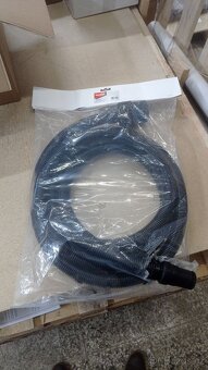 MAKITA hadice antistatická 27/3500 mm VC2010L P-70487 - 2