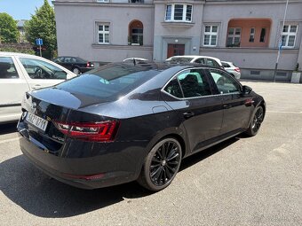 Škoda Superb 3 Laurin a klement - 2