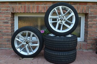 5x112 R18 Letní sada Originál Audi A5 + 245/40 R18 Hankook - 2