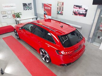 Audi rs4 - 2