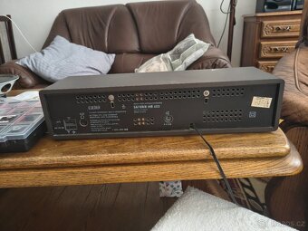Prodám staré rádio RFT Saturn MR 423 - 2