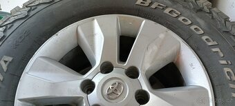 Original kola Hilux 2019, pneu 285/70 R17 - 2