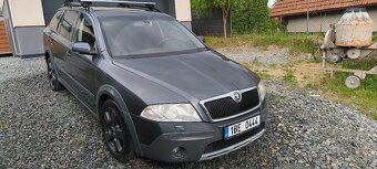 Škoda Octavia Scout 2.0 TDi 103 kw - 2