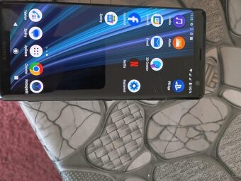 Xperia xz3 - 2