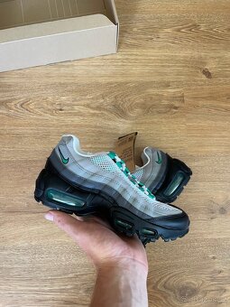Nike Air Max 95 velikost 35,5 - 2
