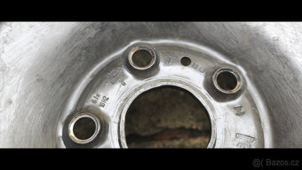pneu 205/55/16 - 2