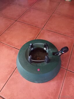 Stojan na Vánoční stromek - 2