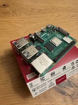 Raspberry Pi 4 Model B - 8GB RAM - 2