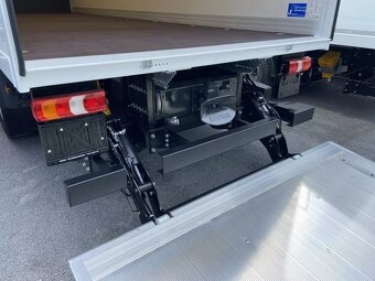 Prodám novou hydraulickou plošinu Sörensen nosnost 1500kg - 2