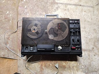 Radio Tesla b703 - 2