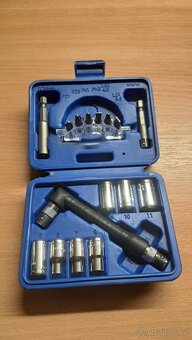 Úhlový šroubovák a sada bitů Powerfix - 2