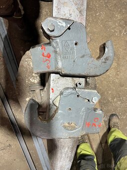 Haky na Zetor Crystal - 2