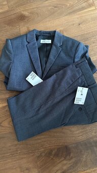 NOVÝ společenský oblek H&M vel. 140 - 2