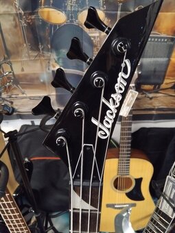 Elektrická baskytara - 2