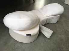 Kojicí polštář Candide - 2