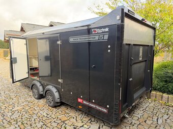 Uzavřený autopřepravník Brian James Trailers Race 5 - 2