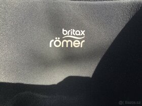 Dětská autosedačka Britax Römer Safefix Plus - 2