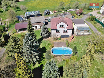 Prodej rodinného domu, 3597 m², Zlátenka - 2