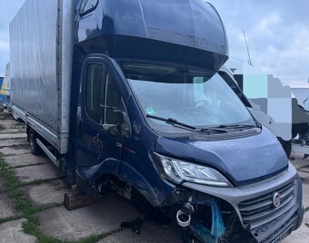 Havarovaný Fiat Ducato 2,3 rok 2021, 130kw, - 2