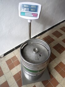 Digitální váha na pivní sudy do 150kg 50x40 - 2