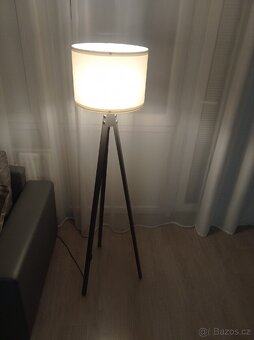 Stojací lampa - 2