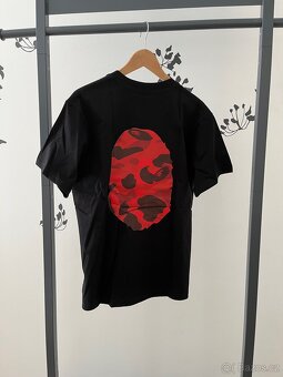 BAPE Color Camo Big Ape Head Tee Black/Red -M- - 2