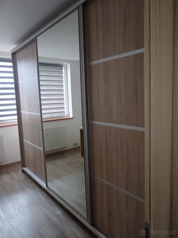 Prodáme vestavěnouskříň - 2
