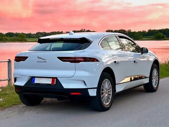 Jaguar iPace EV400 440km dojezd 92t km rv2019 Kuze Parkasist - 2