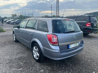 Opel Astra Caravan 1.6 16V 77kW KLIMA - 2