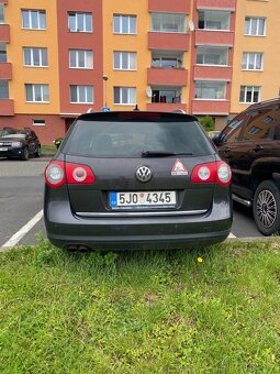 VW Passat - 2