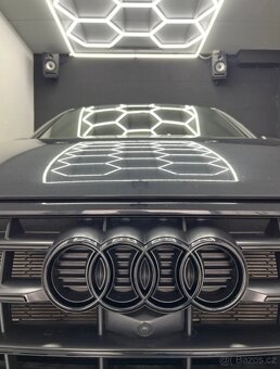 AUDI Čierne lesklé znaky - 2