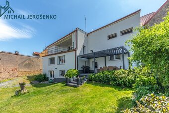 Prodej rodinný dům 361 m², pozemek 1276 m² - Kostelec nad Če - 2