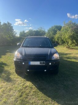 Hyundai Tuscon - 2