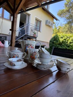 Český porcelán - kávový servis - 2