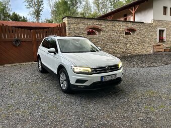 Tiguan 2.0tdi 4x4-serviska,led světla,panorama - 2