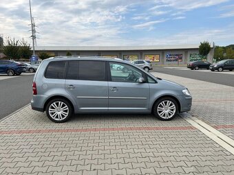 Volkswagen Touran 2.0 TDi 125kw DSG digi klima - 2